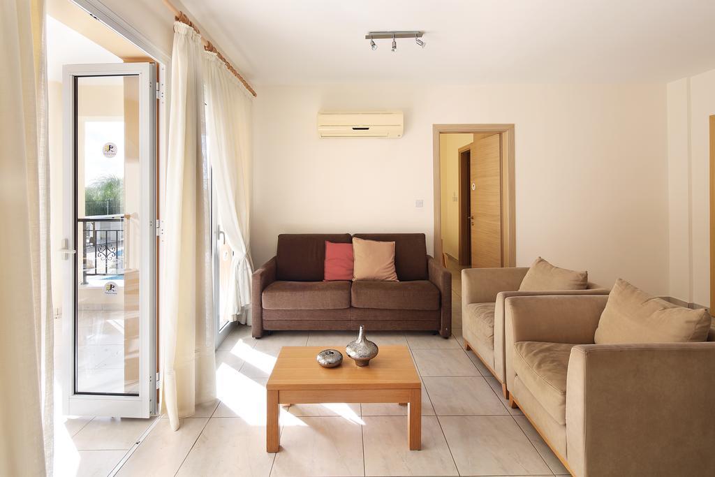 Adamou Gardens Lejlighed Paphos Eksteriør billede