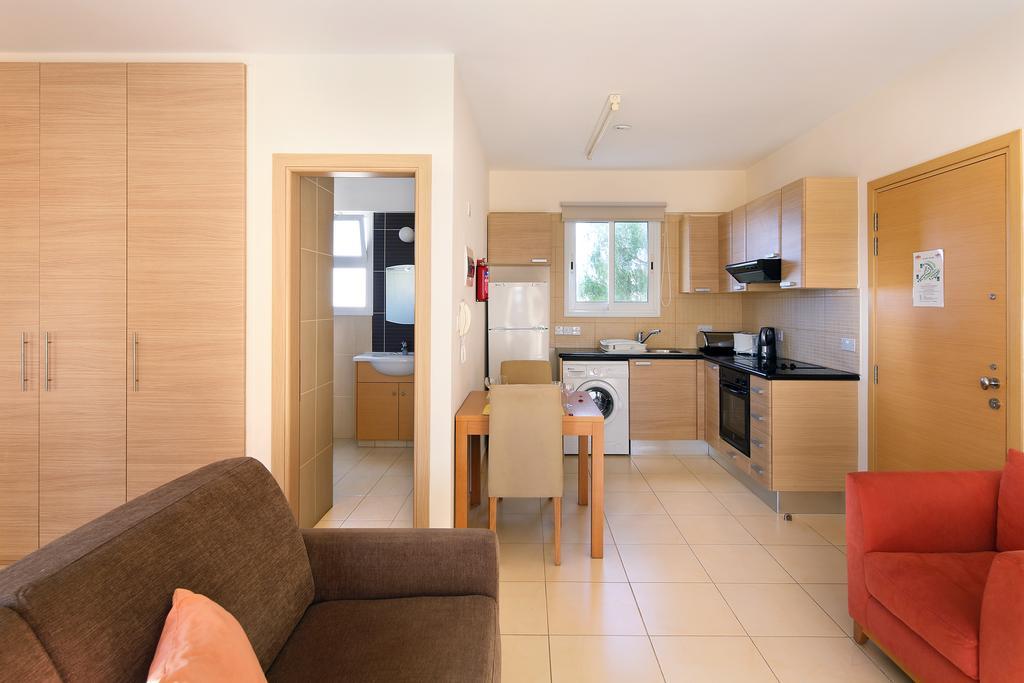 Adamou Gardens Lejlighed Paphos Eksteriør billede