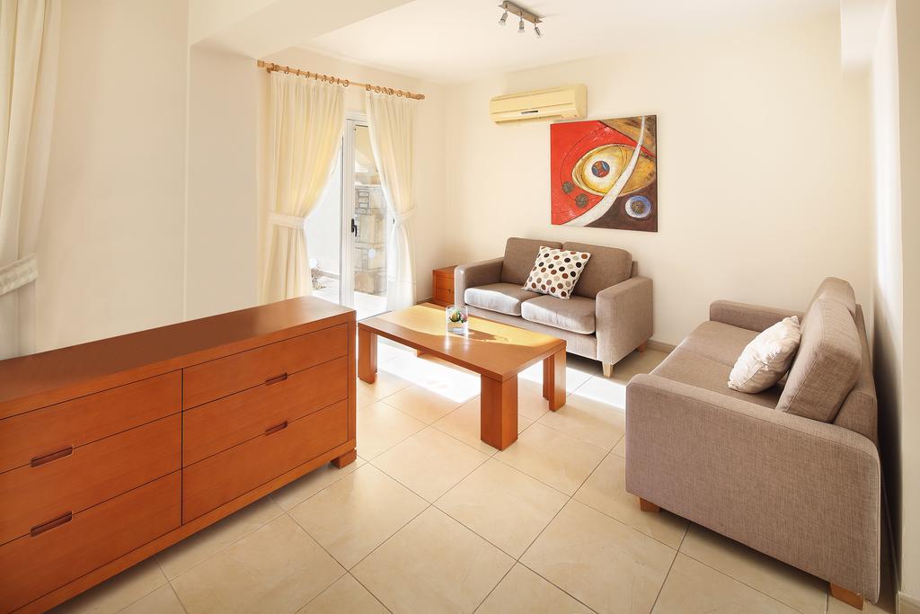 Adamou Gardens Lejlighed Paphos Eksteriør billede